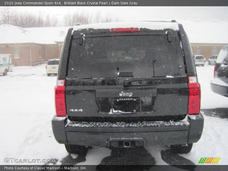 Brilliant Black Crystal Pearl / Dark Slate Gray 2010 Jeep Commander Sport 4x4