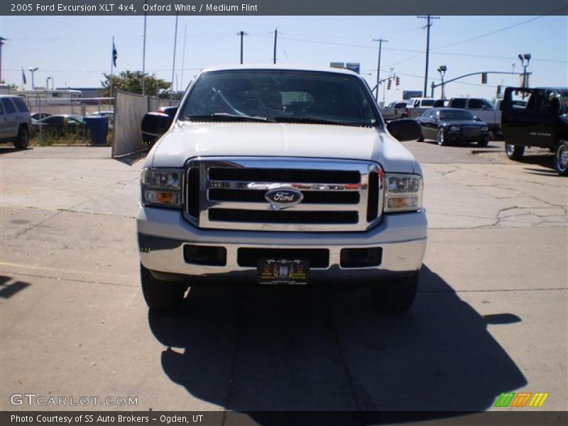 Oxford White / Medium Flint 2005 Ford Excursion XLT 4x4