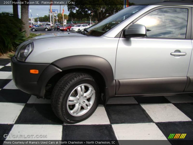 Platinum Metallic / Gray 2007 Hyundai Tucson SE