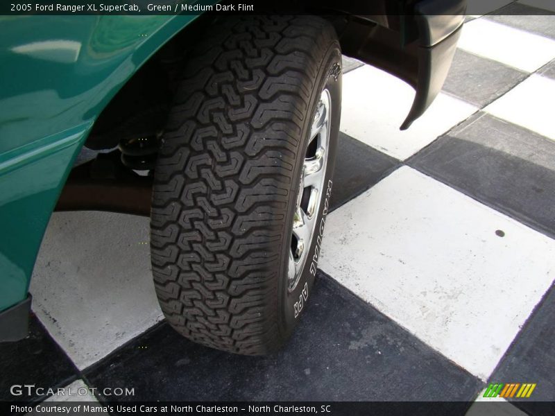 Green / Medium Dark Flint 2005 Ford Ranger XL SuperCab
