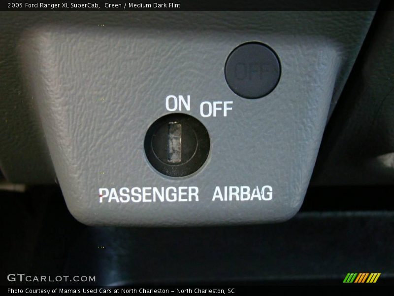 Green / Medium Dark Flint 2005 Ford Ranger XL SuperCab