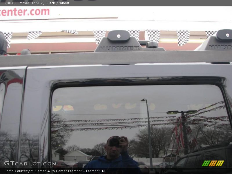 Black / Wheat 2004 Hummer H2 SUV
