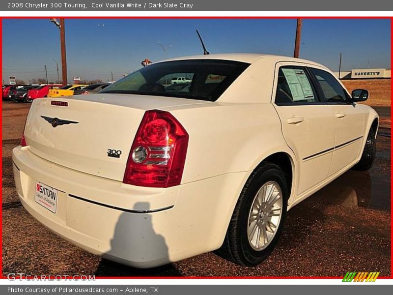 Cool Vanilla White / Dark Slate Gray 2008 Chrysler 300 Touring