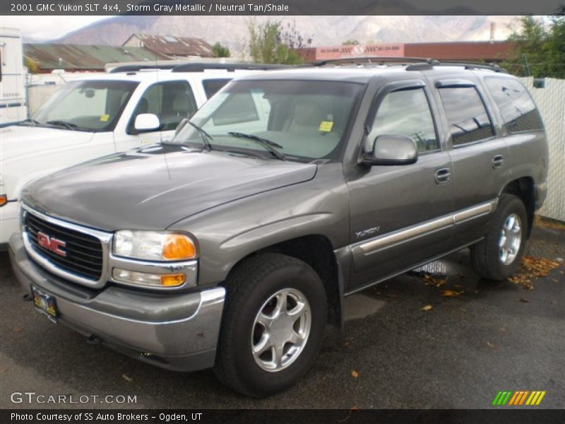 Storm Gray Metallic / Neutral Tan/Shale 2001 GMC Yukon SLT 4x4
