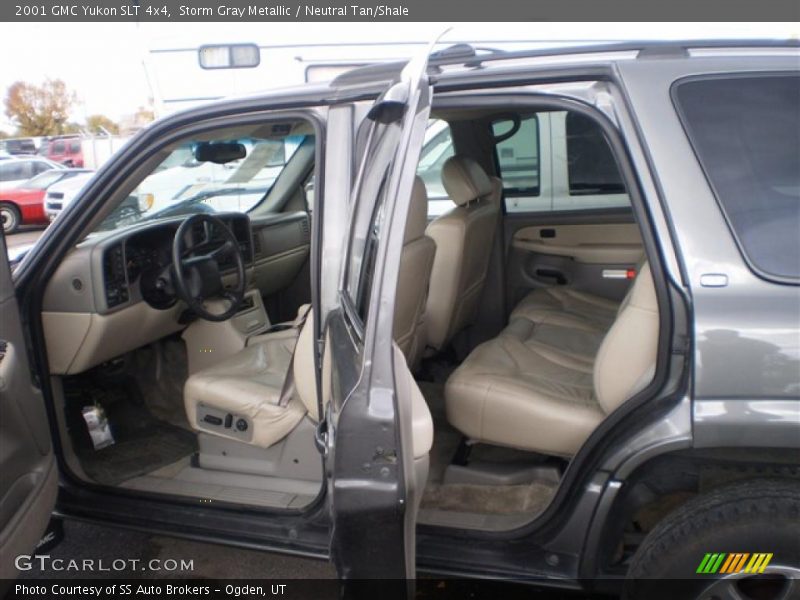 Storm Gray Metallic / Neutral Tan/Shale 2001 GMC Yukon SLT 4x4