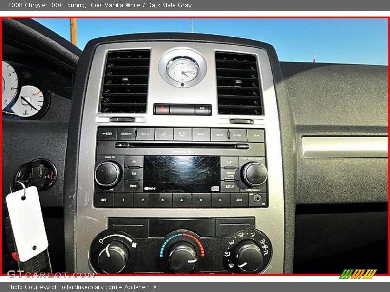 Cool Vanilla White / Dark Slate Gray 2008 Chrysler 300 Touring