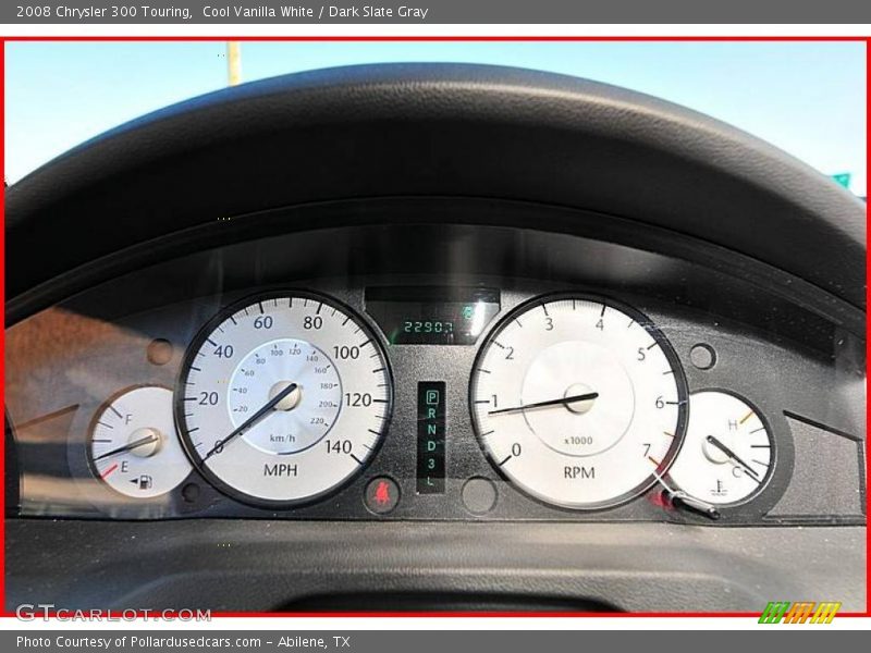 Cool Vanilla White / Dark Slate Gray 2008 Chrysler 300 Touring