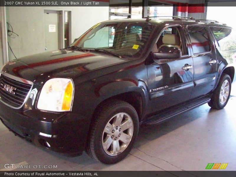 Onyx Black / Light Tan 2007 GMC Yukon XL 1500 SLE