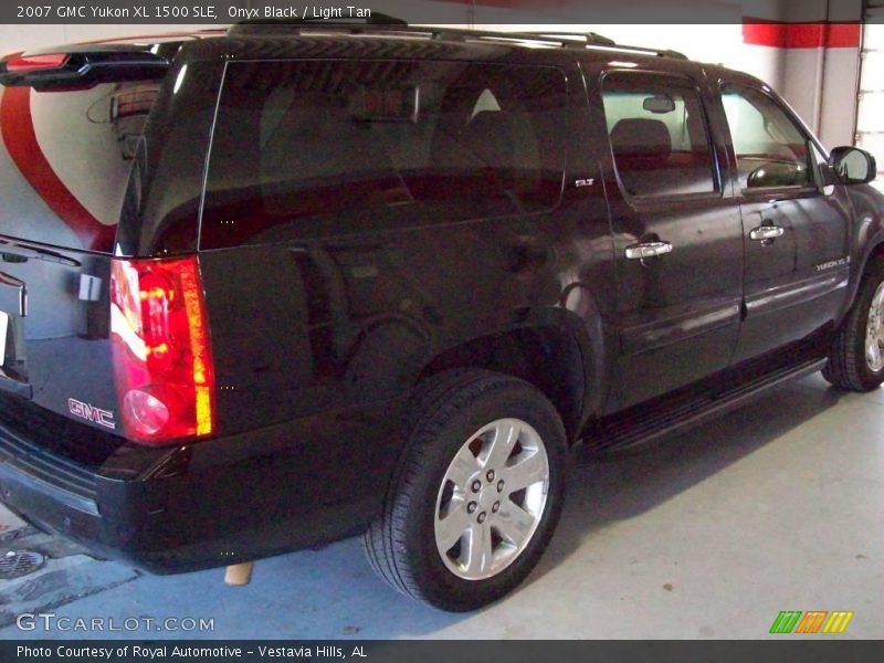 Onyx Black / Light Tan 2007 GMC Yukon XL 1500 SLE