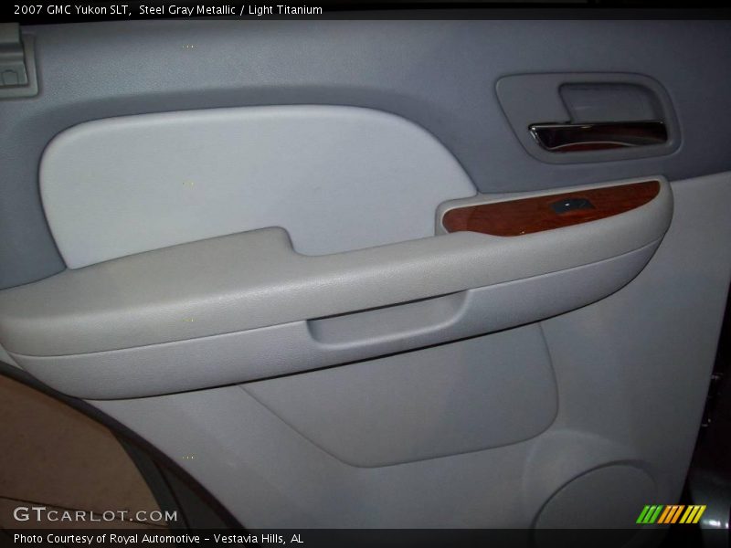 Steel Gray Metallic / Light Titanium 2007 GMC Yukon SLT