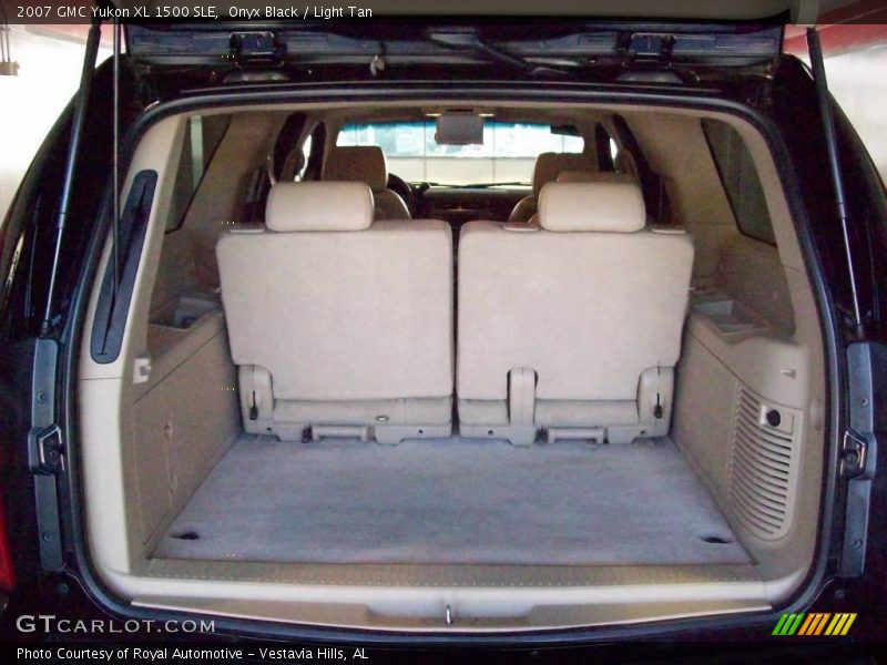 Onyx Black / Light Tan 2007 GMC Yukon XL 1500 SLE