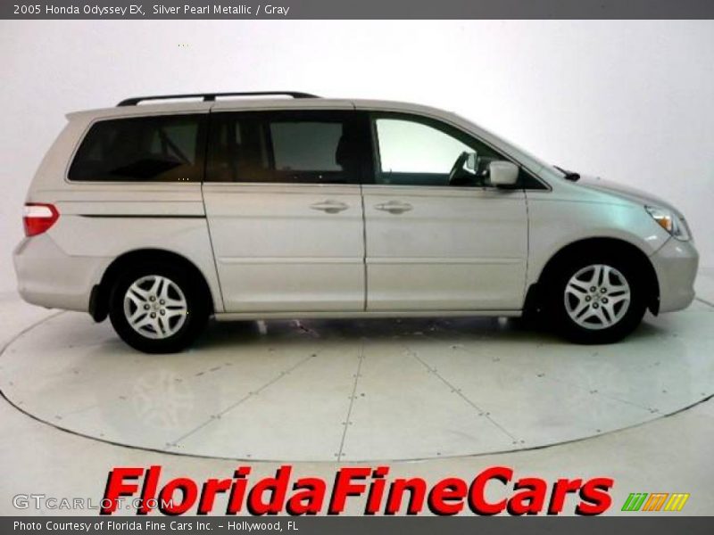 Silver Pearl Metallic / Gray 2005 Honda Odyssey EX