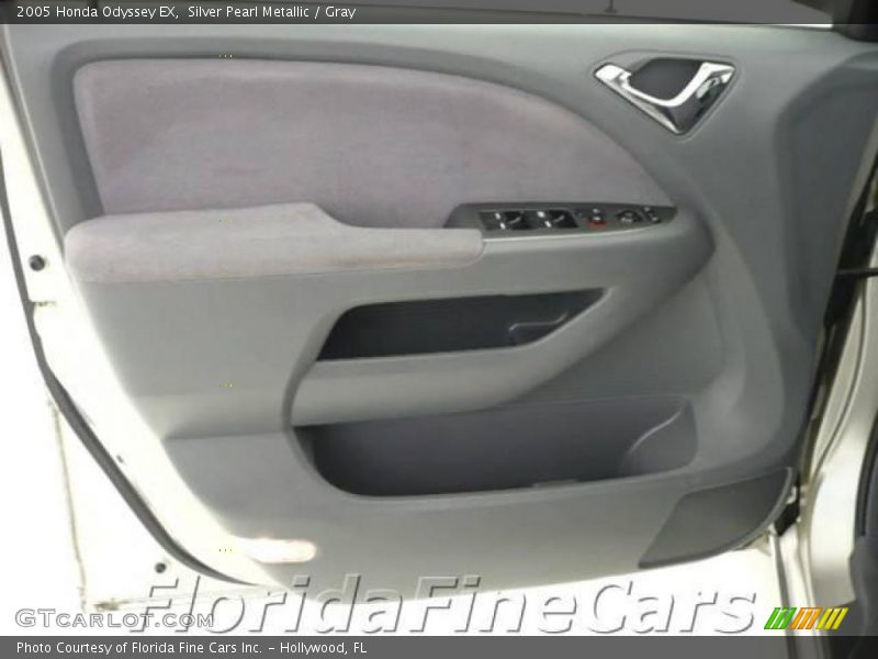 Silver Pearl Metallic / Gray 2005 Honda Odyssey EX