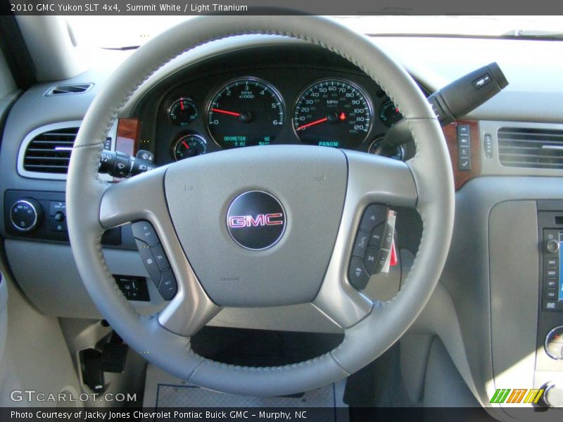 Summit White / Light Titanium 2010 GMC Yukon SLT 4x4