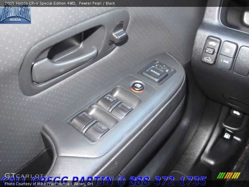 Pewter Pearl / Black 2005 Honda CR-V Special Edition 4WD