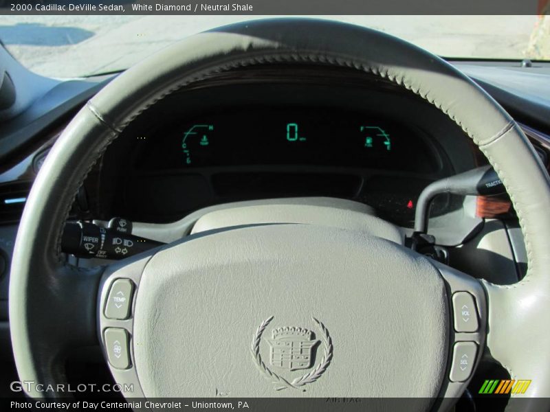 White Diamond / Neutral Shale 2000 Cadillac DeVille Sedan