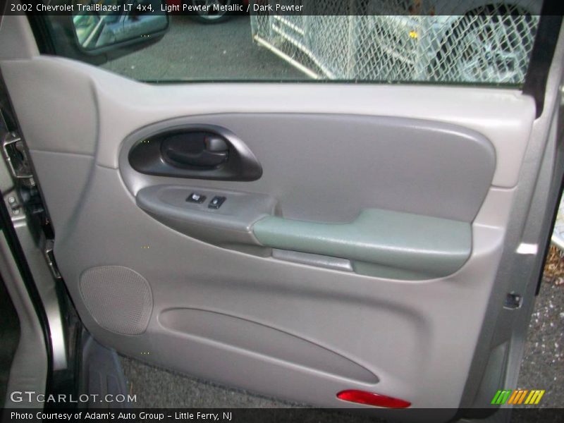 Light Pewter Metallic / Dark Pewter 2002 Chevrolet TrailBlazer LT 4x4