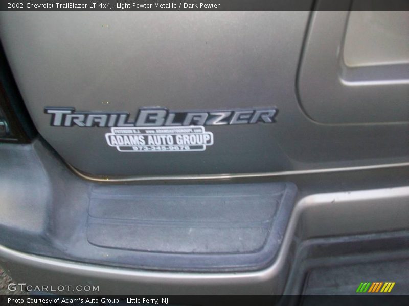 Light Pewter Metallic / Dark Pewter 2002 Chevrolet TrailBlazer LT 4x4
