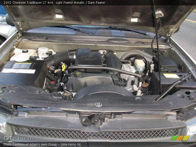 Light Pewter Metallic / Dark Pewter 2002 Chevrolet TrailBlazer LT 4x4
