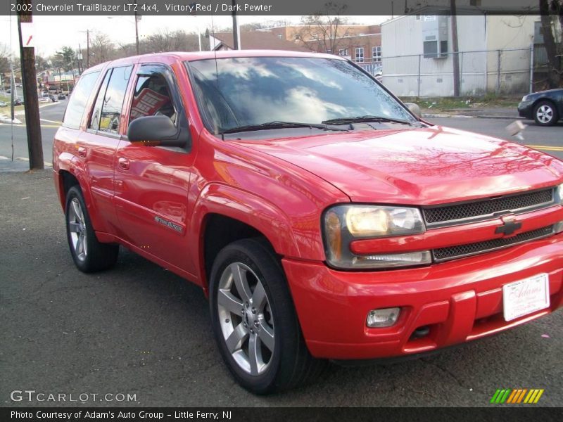 Victory Red / Dark Pewter 2002 Chevrolet TrailBlazer LTZ 4x4