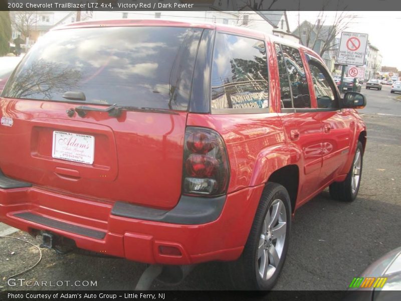 Victory Red / Dark Pewter 2002 Chevrolet TrailBlazer LTZ 4x4