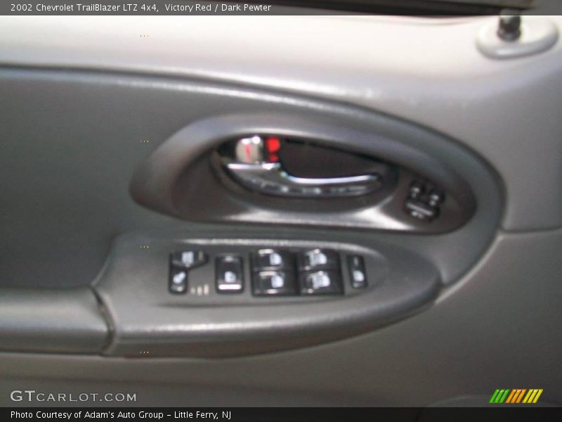 Victory Red / Dark Pewter 2002 Chevrolet TrailBlazer LTZ 4x4