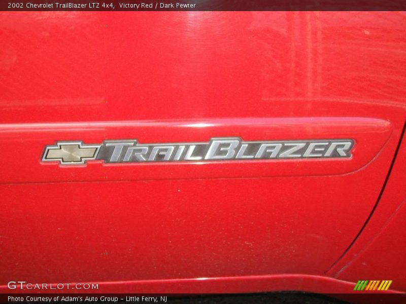 Victory Red / Dark Pewter 2002 Chevrolet TrailBlazer LTZ 4x4