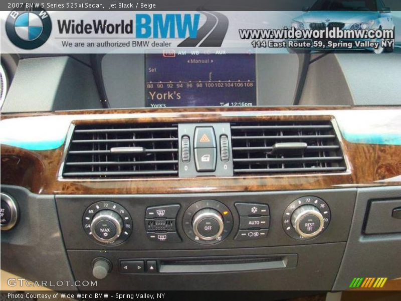 Jet Black / Beige 2007 BMW 5 Series 525xi Sedan