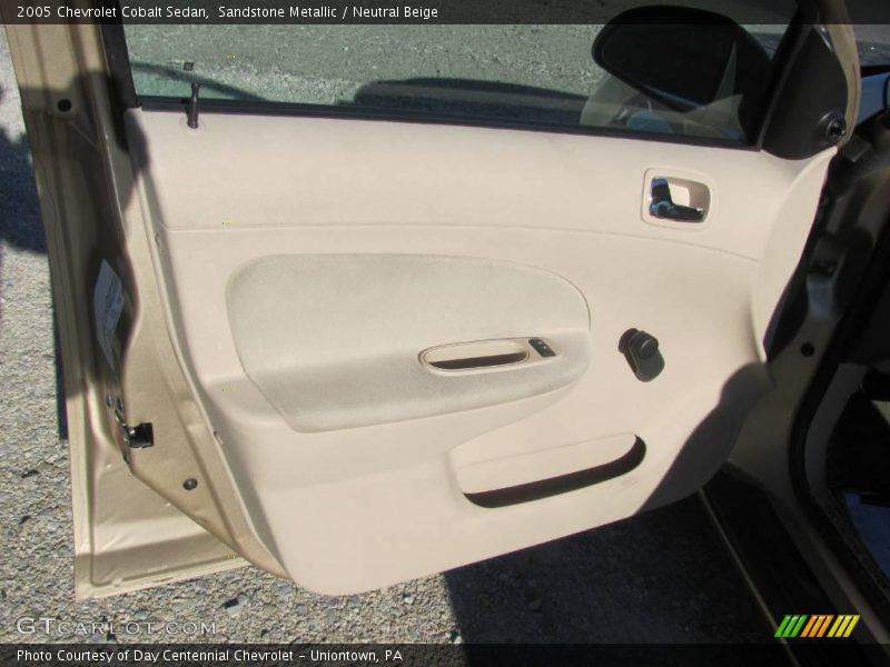 Sandstone Metallic / Neutral Beige 2005 Chevrolet Cobalt Sedan