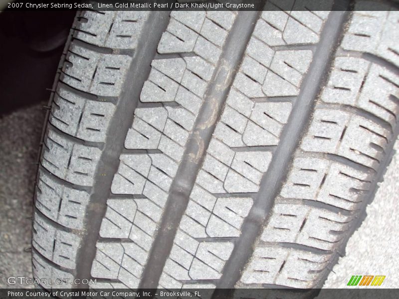 Linen Gold Metallic Pearl / Dark Khaki/Light Graystone 2007 Chrysler Sebring Sedan