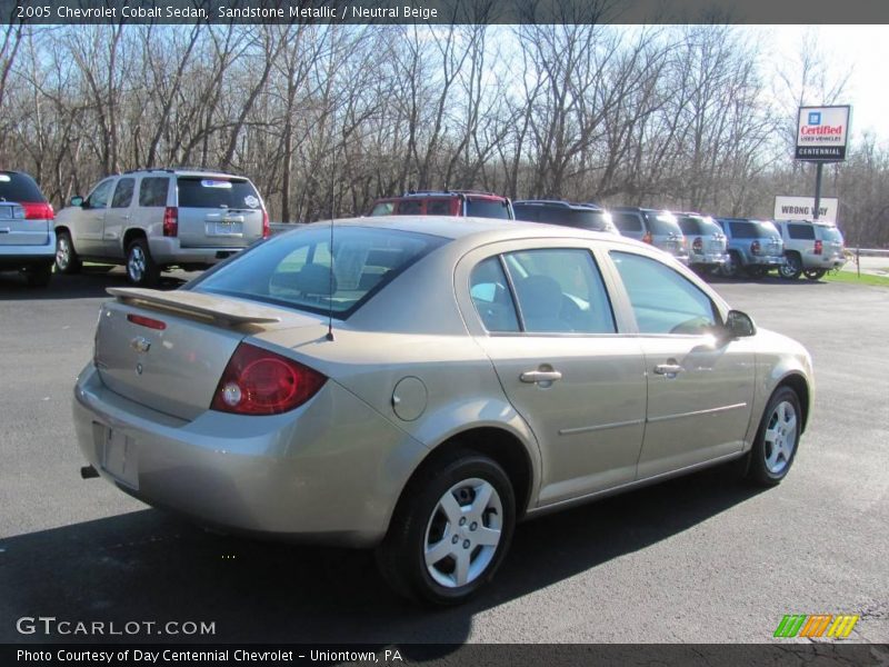 Sandstone Metallic / Neutral Beige 2005 Chevrolet Cobalt Sedan