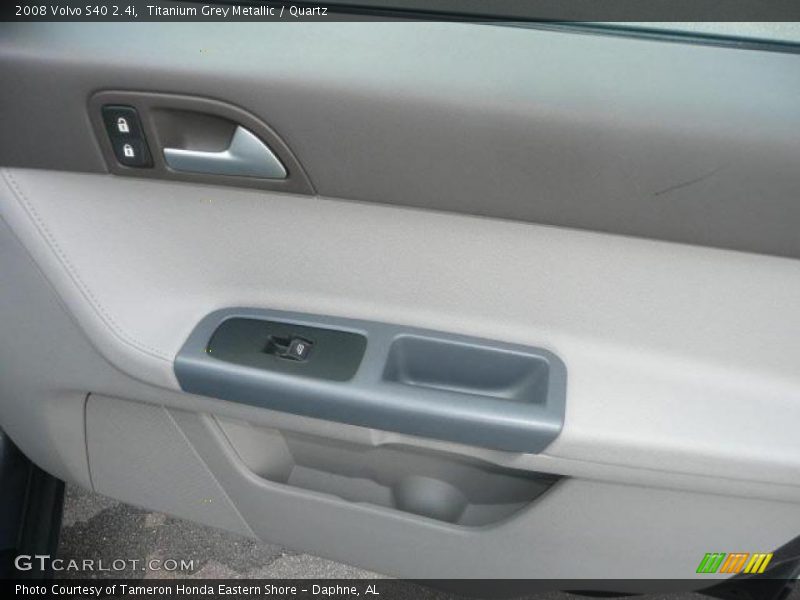 Titanium Grey Metallic / Quartz 2008 Volvo S40 2.4i