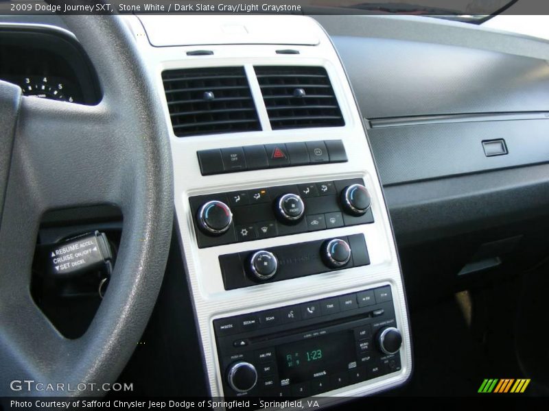 Stone White / Dark Slate Gray/Light Graystone 2009 Dodge Journey SXT