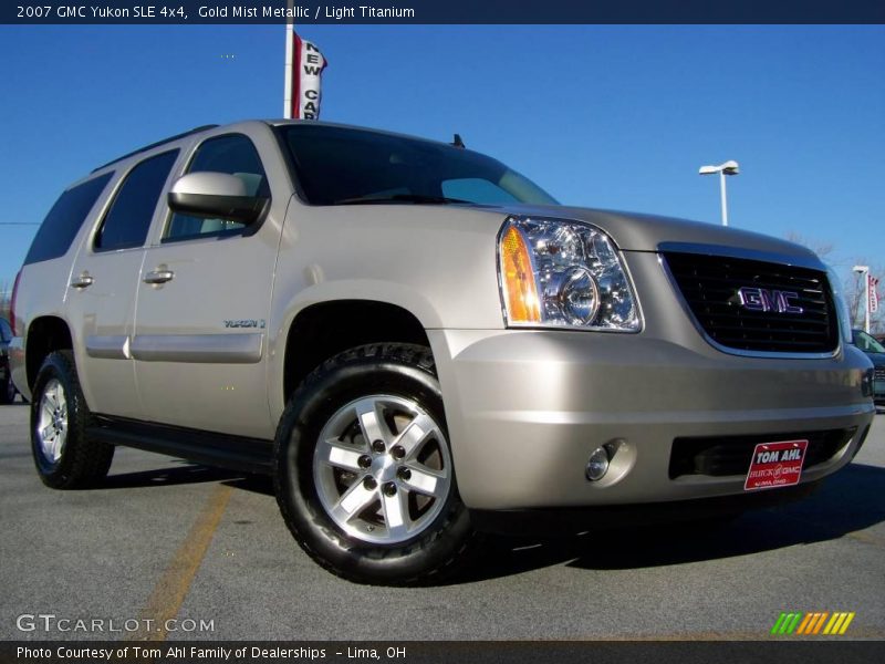 Gold Mist Metallic / Light Titanium 2007 GMC Yukon SLE 4x4