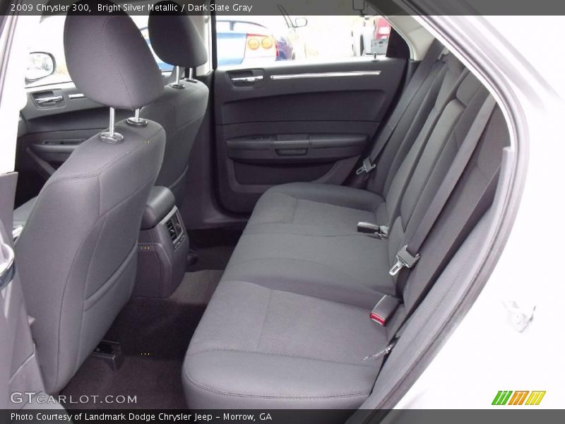 Bright Silver Metallic / Dark Slate Gray 2009 Chrysler 300