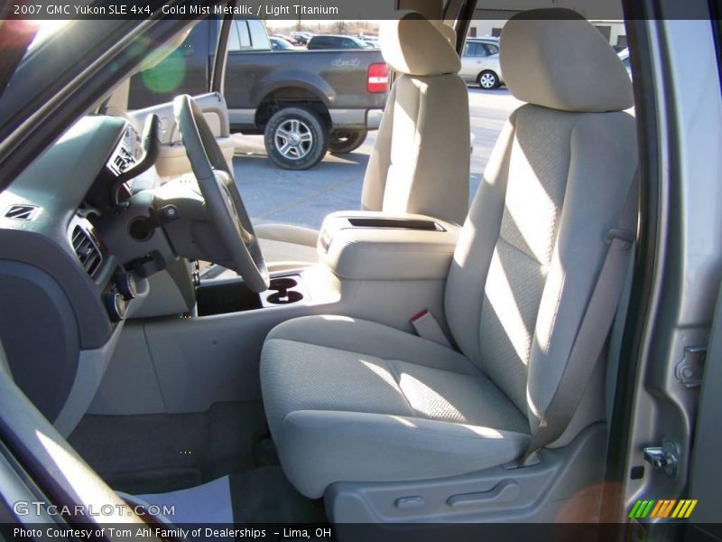 Gold Mist Metallic / Light Titanium 2007 GMC Yukon SLE 4x4