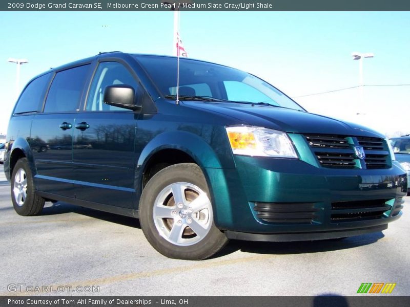 Melbourne Green Pearl / Medium Slate Gray/Light Shale 2009 Dodge Grand Caravan SE