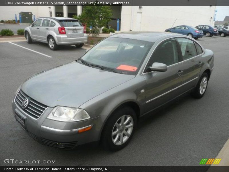 Stonehenge Grey Metallic / Anthracite 2004 Volkswagen Passat GLS Sedan