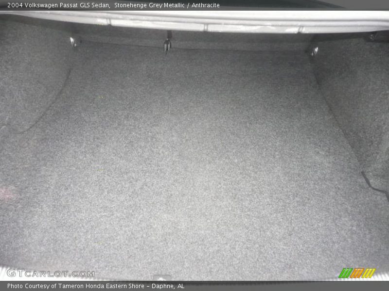 Stonehenge Grey Metallic / Anthracite 2004 Volkswagen Passat GLS Sedan