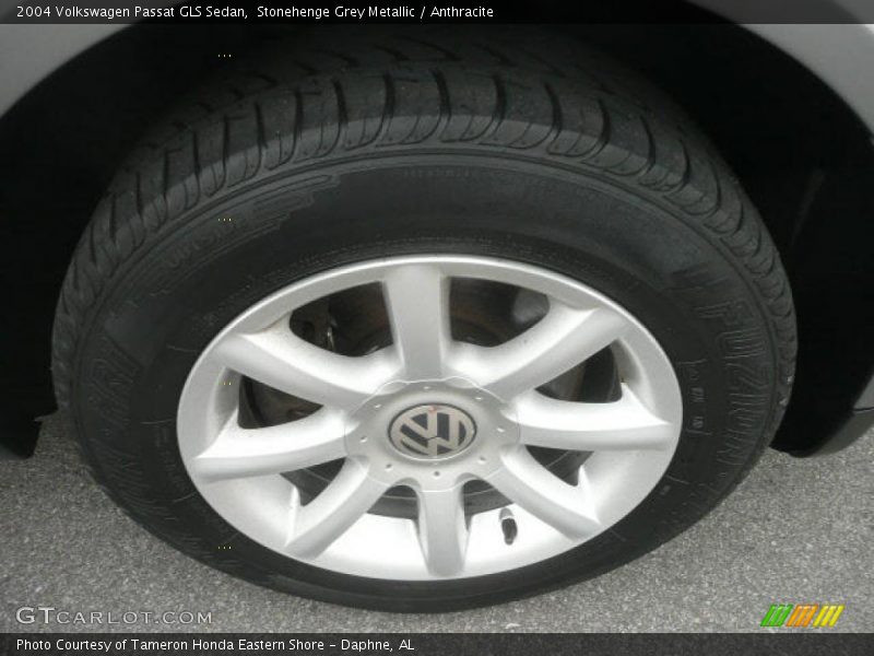 Stonehenge Grey Metallic / Anthracite 2004 Volkswagen Passat GLS Sedan