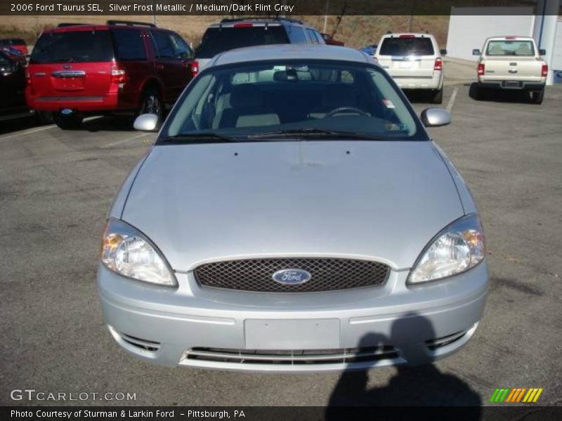 Silver Frost Metallic / Medium/Dark Flint Grey 2006 Ford Taurus SEL