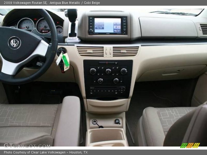 Antigua Blue Metallic / Gobi Beige 2009 Volkswagen Routan SE