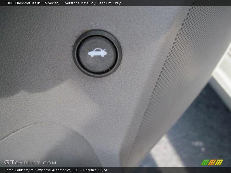 Silverstone Metallic / Titanium Gray 2008 Chevrolet Malibu LS Sedan