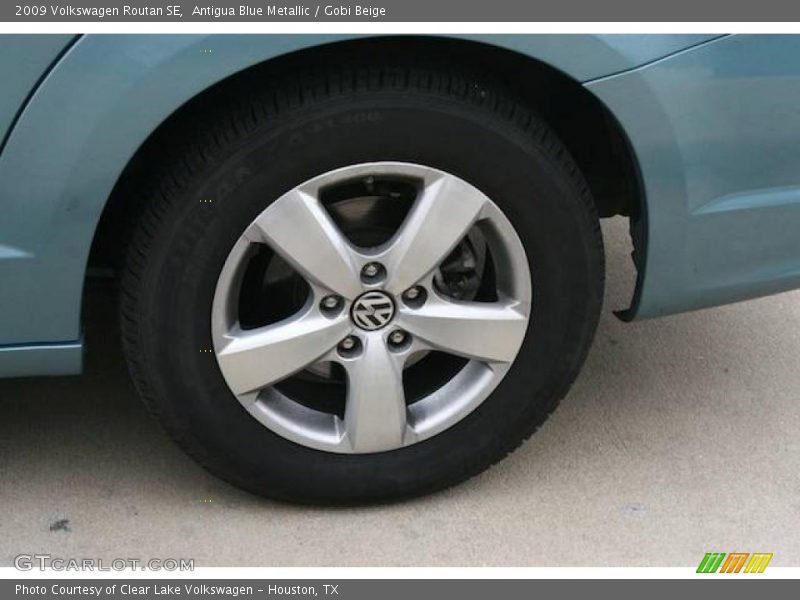 Antigua Blue Metallic / Gobi Beige 2009 Volkswagen Routan SE