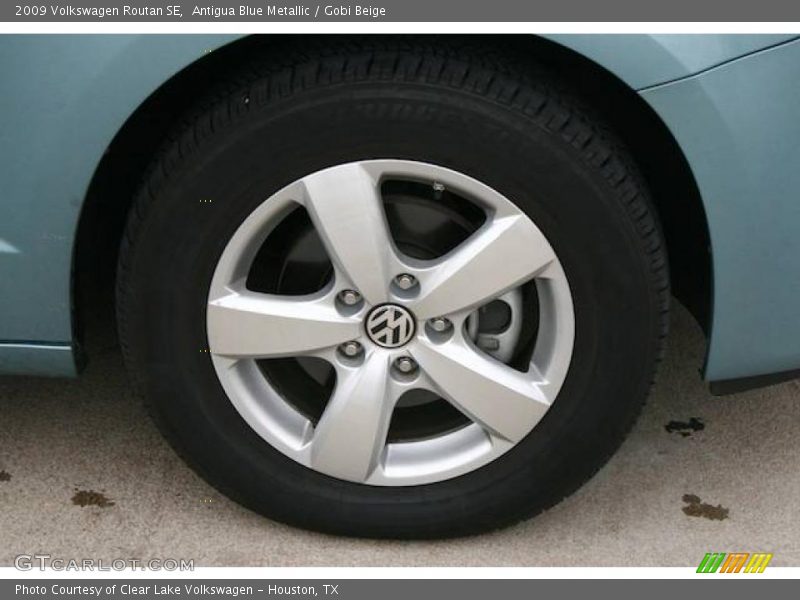 Antigua Blue Metallic / Gobi Beige 2009 Volkswagen Routan SE