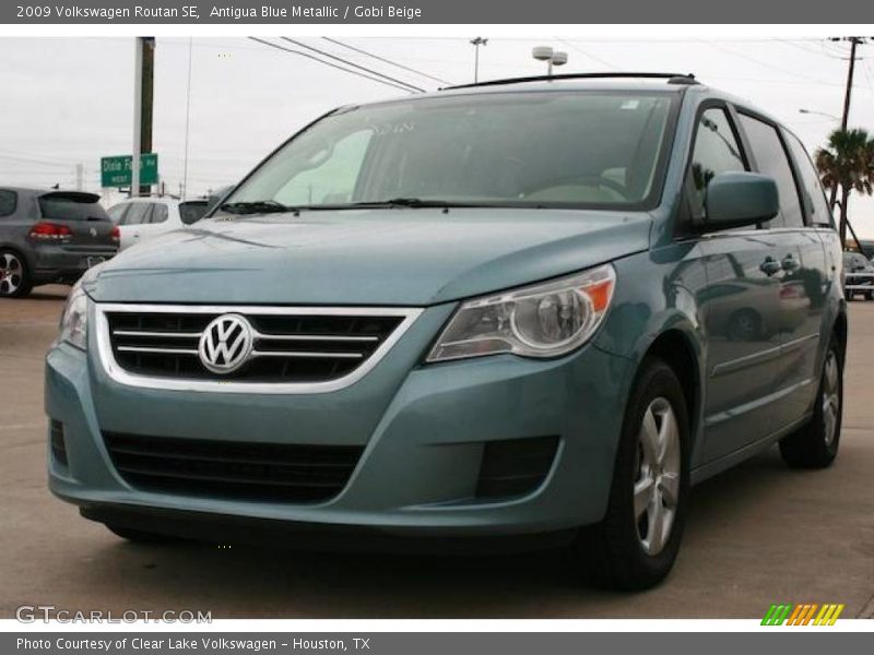 Antigua Blue Metallic / Gobi Beige 2009 Volkswagen Routan SE