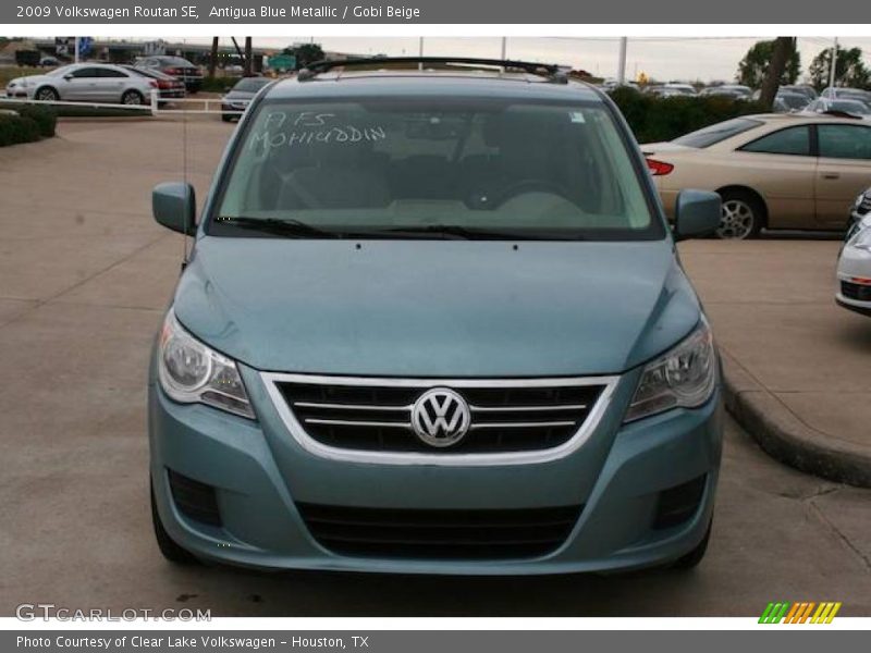 Antigua Blue Metallic / Gobi Beige 2009 Volkswagen Routan SE