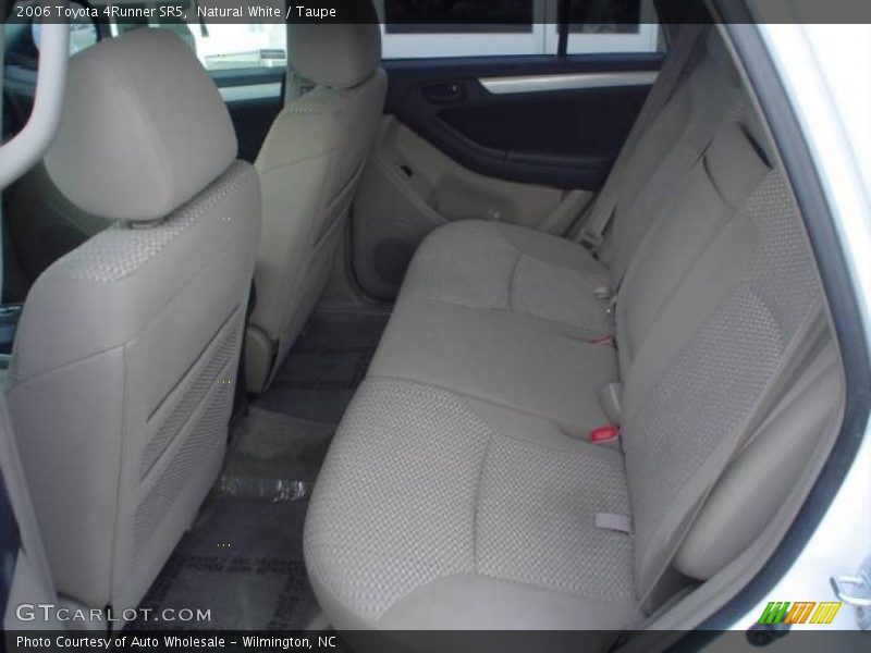 Natural White / Taupe 2006 Toyota 4Runner SR5