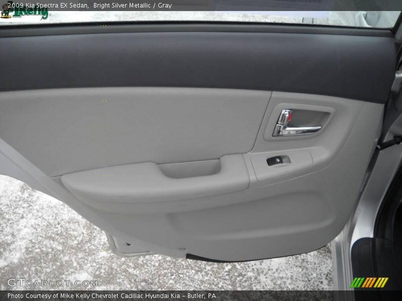 Bright Silver Metallic / Gray 2009 Kia Spectra EX Sedan