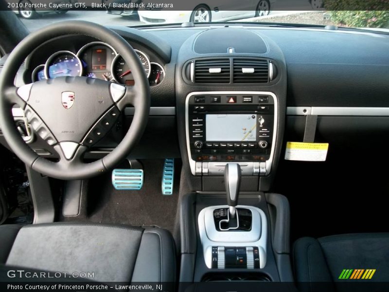 Black / Black/Black Alcantara 2010 Porsche Cayenne GTS